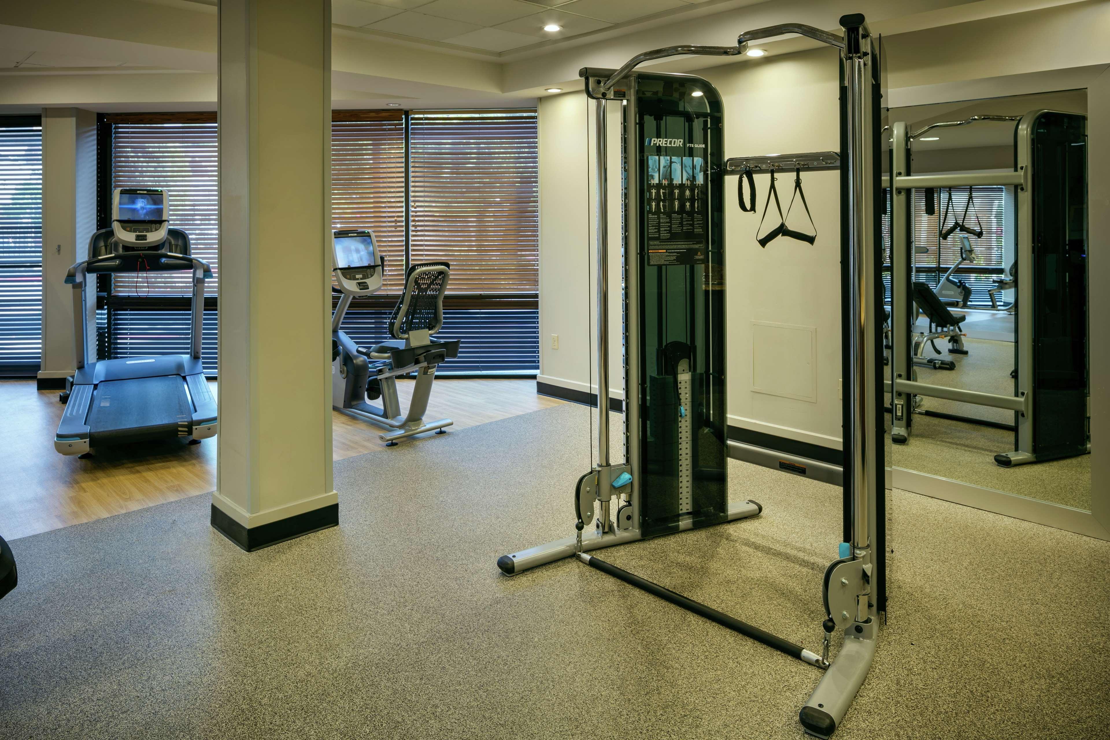 Hilton Stockton Hotel Bagian luar foto